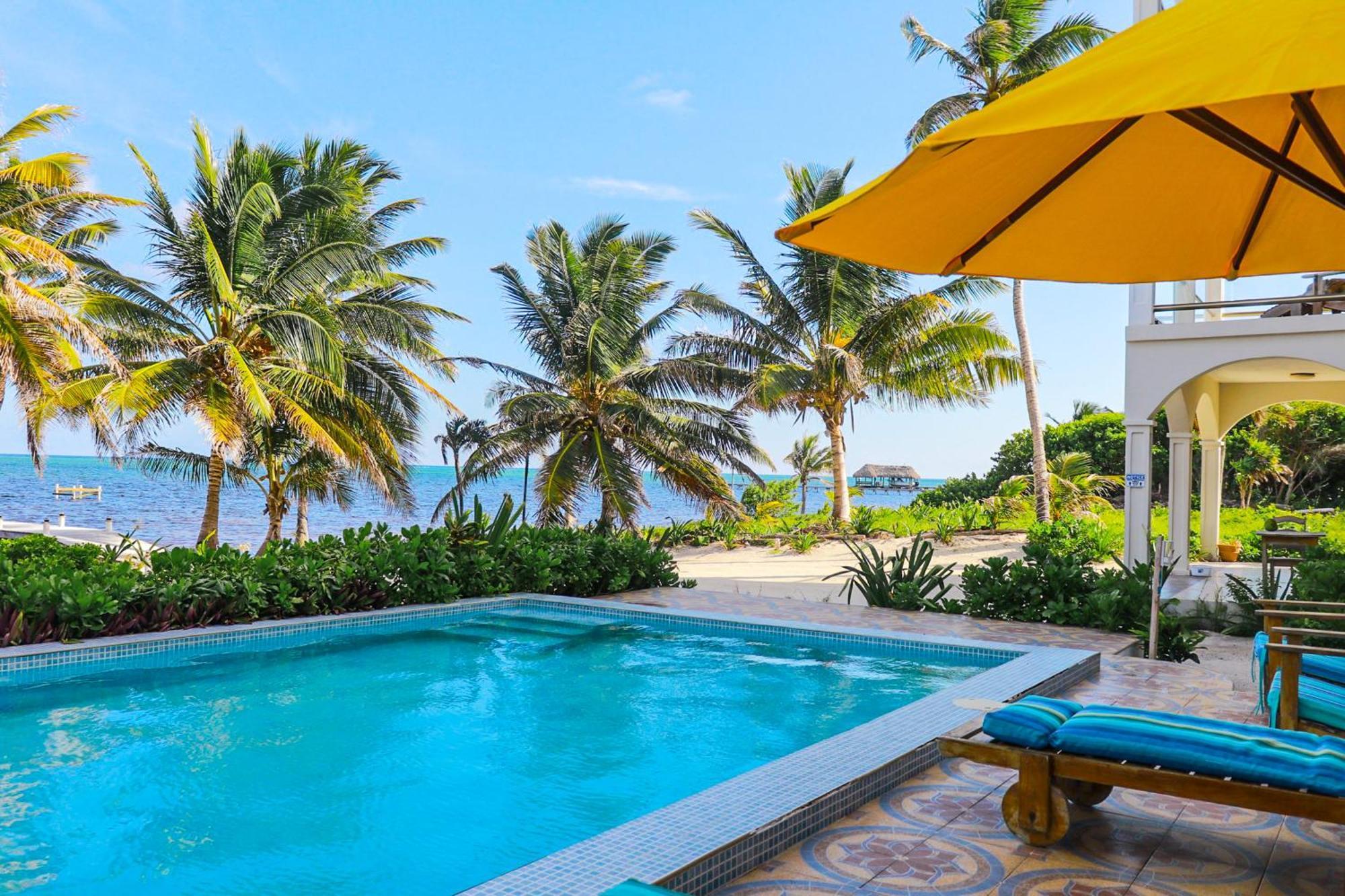 Blue Water Beach Villas サン・ペドロ 部屋 写真