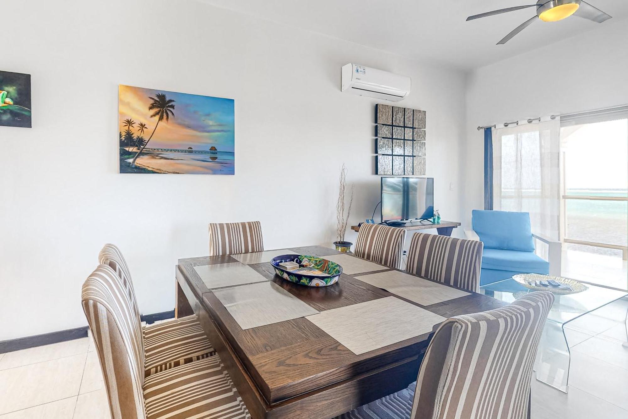 Blue Water Beach Villas サン・ペドロ 部屋 写真