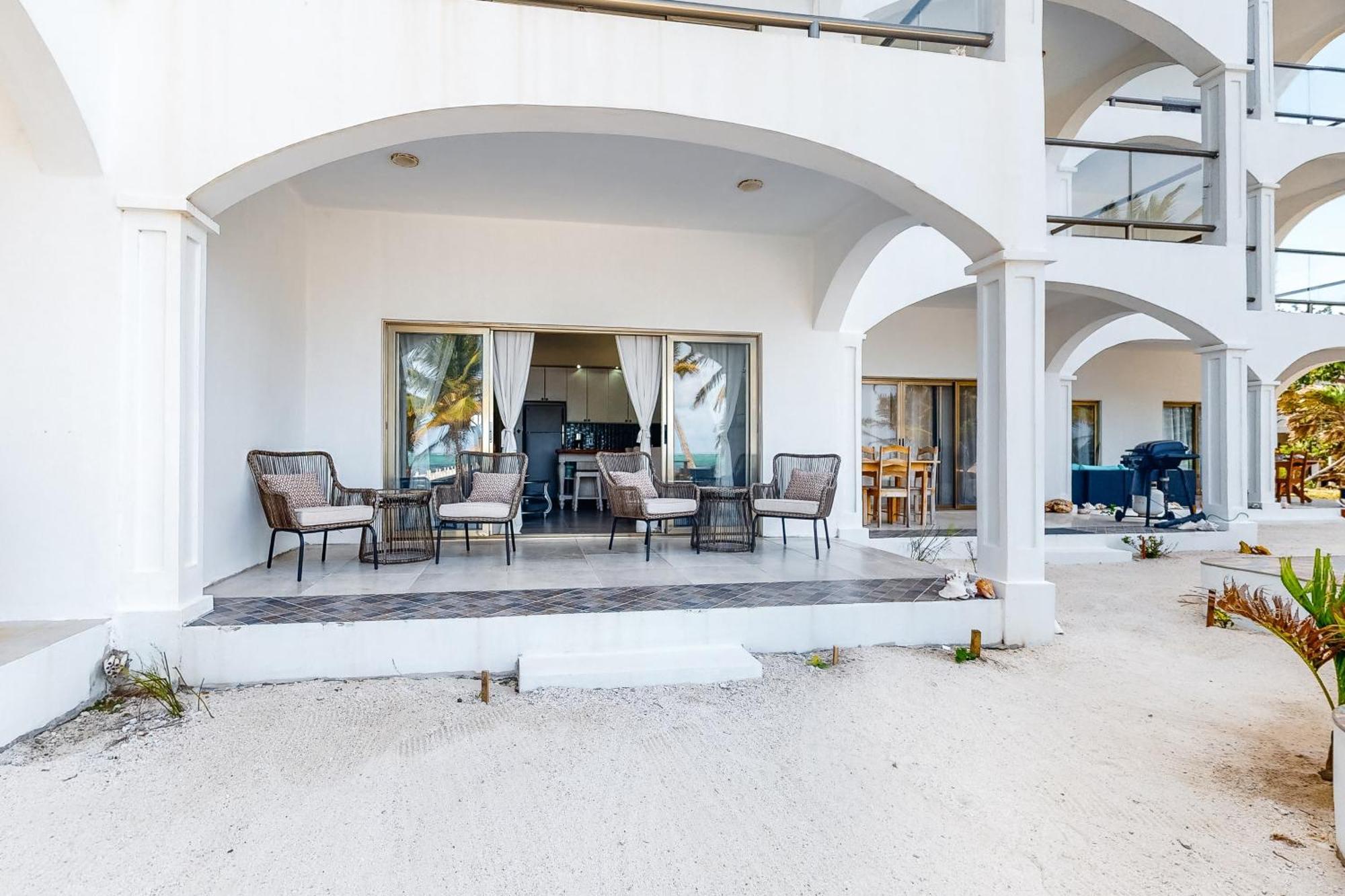 Blue Water Beach Villas サン・ペドロ 部屋 写真