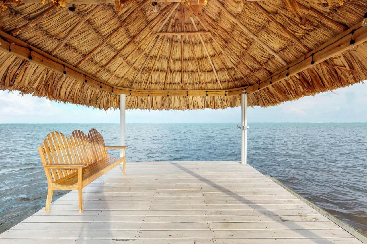 Blue Water Beach Villas サン・ペドロ エクステリア 写真
